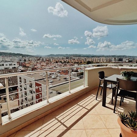 Cozy Rooftop Apartment - Your Home, Away From Home! Tirana Exteriér fotografie