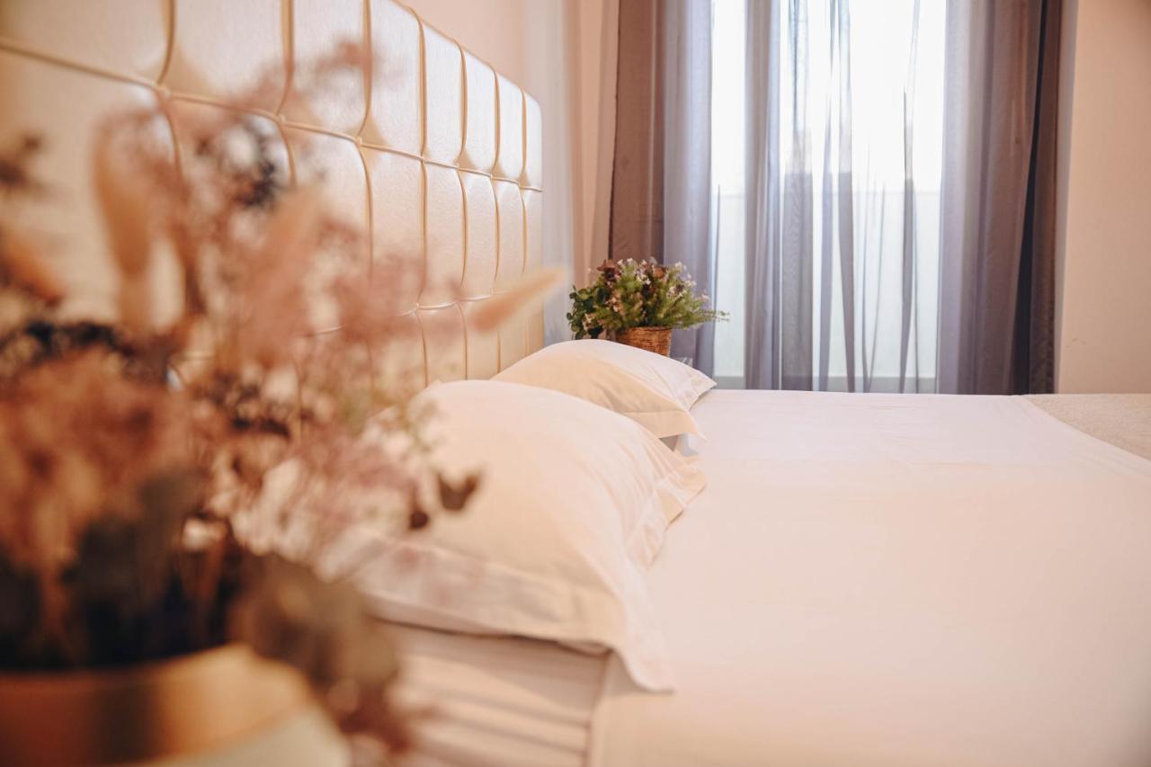 Cozy Rooftop Apartment - Your Home, Away From Home! Tirana Exteriér fotografie